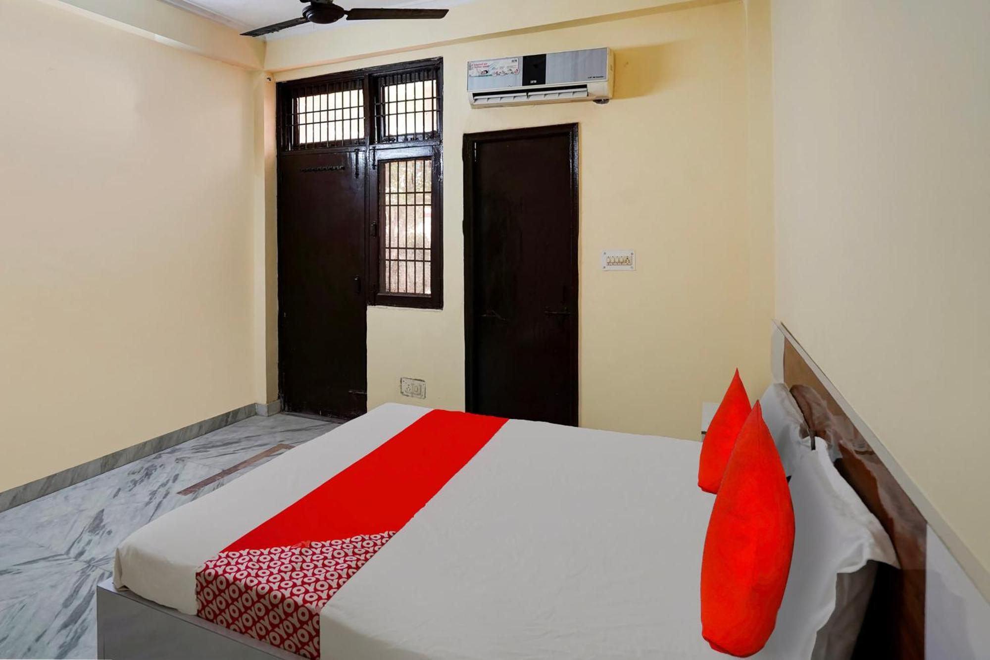 Hotel O 81617 The Pacific Hotel Ghaziabad Εξωτερικό φωτογραφία
